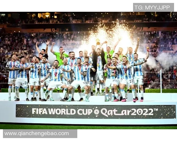 阿根廷足球传奇球星壁纸,感受世界杯冠军风采与激情四溢的绿茵场景 阿根廷足球传奇球星壁纸,感受世界杯冠军风采与激情四溢的绿茵场景